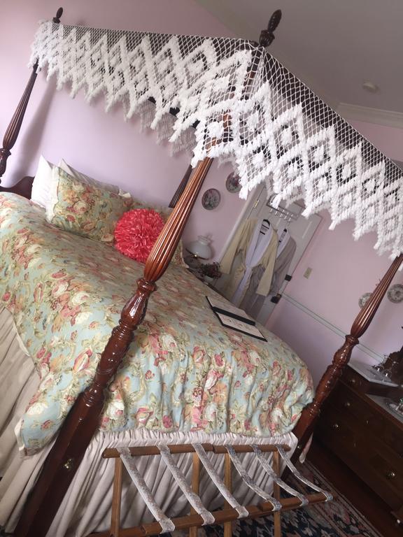 فريدريكسبيرغ The Richard Johnston Inn & 1890 Caroline House المظهر الخارجي الصورة